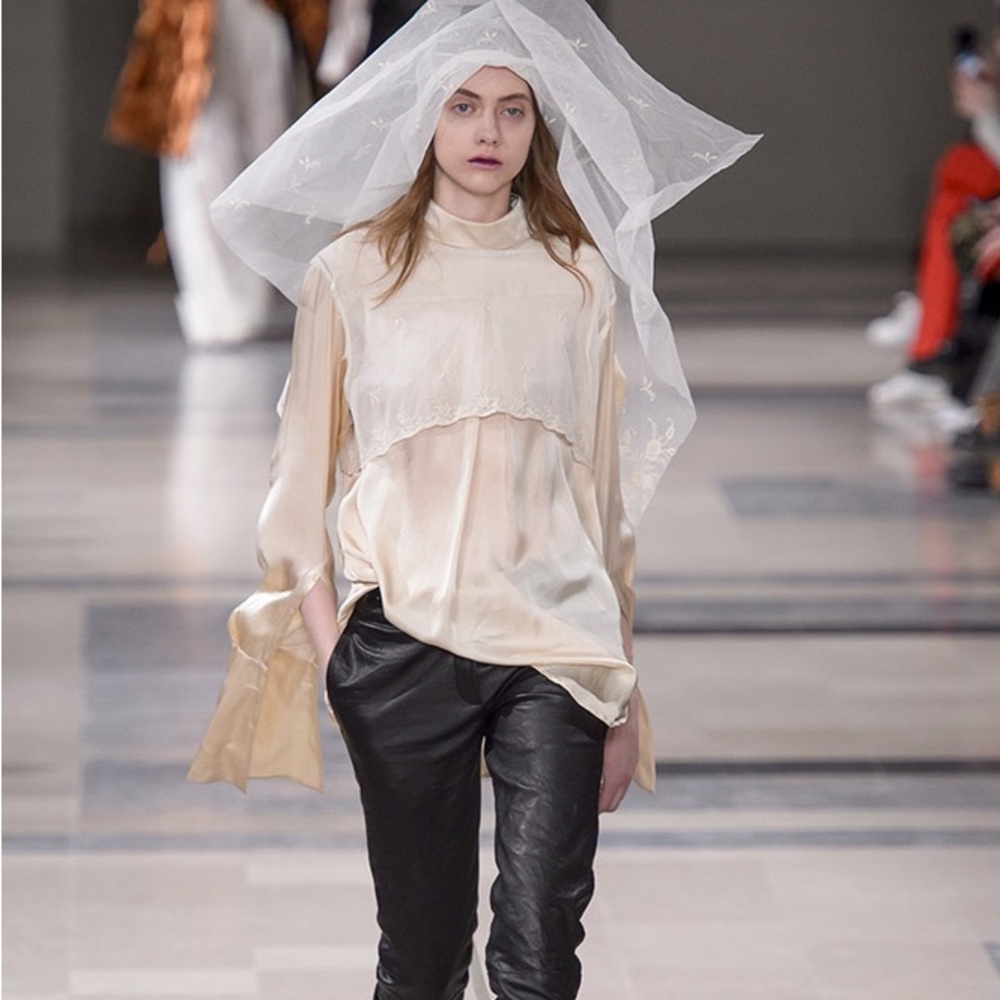 Ann Demeulemeester White Blouse 2017 runway
